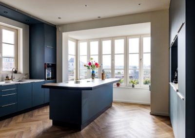 Moderne keuken in nieuwbouwwoning